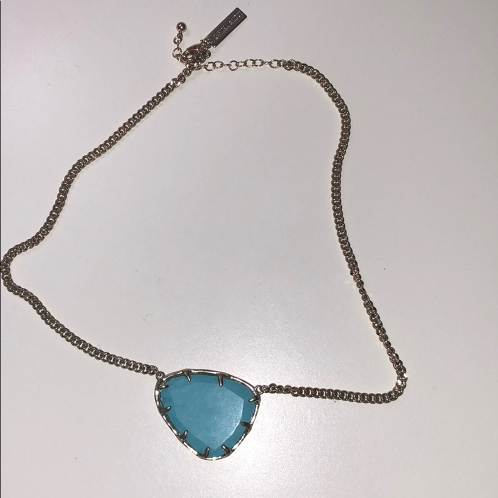 Kendra Scott neclace
